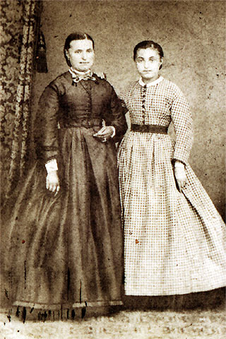 Madame DIOT et l'épouse du boulanger de Chigy  - Cliquez sur l'image pour l'agrandir